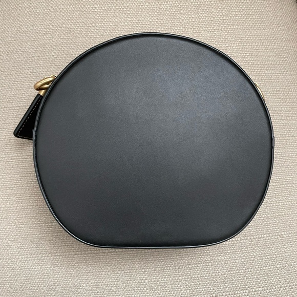 Coach Canteen Crossbody Bag in colour Black new without tags - Picture 4 of 15